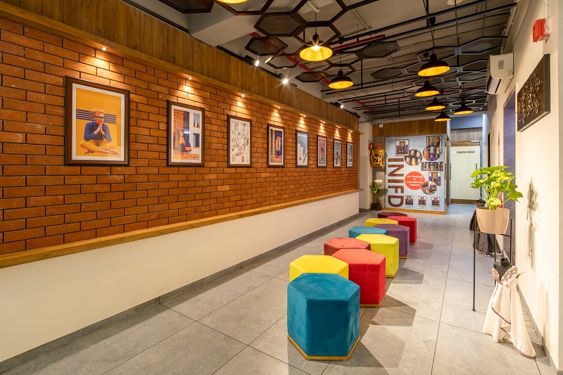 International Institute of Fashion Design image