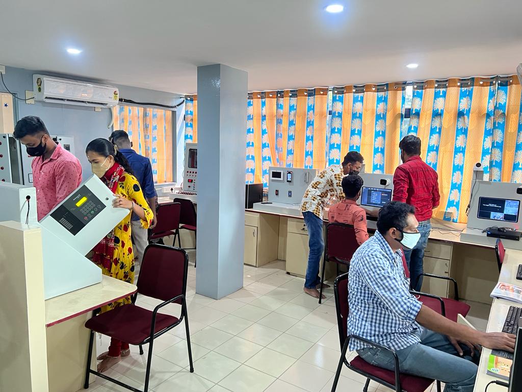 Practice Lab of IPCS Attingal