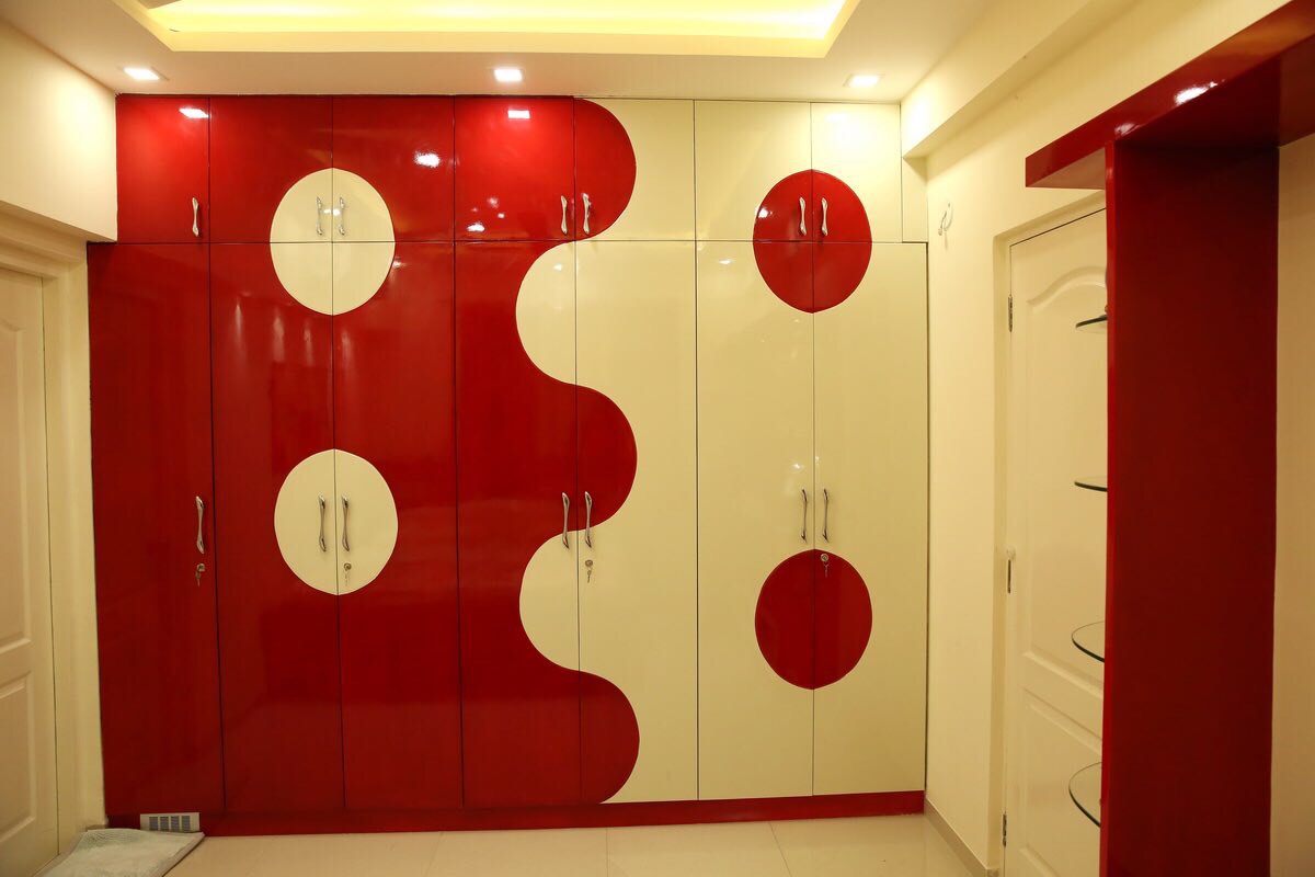 Wardrobes of Jayaraman K