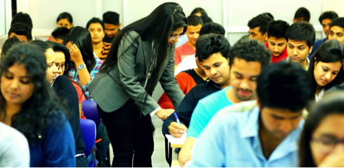 Tutor Teaching Classes of Maansarovar Law Centre