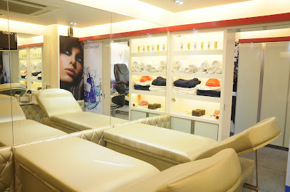 Metro The Salon image
