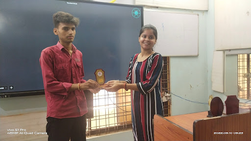 Academic Awards of Model Coaching Classes