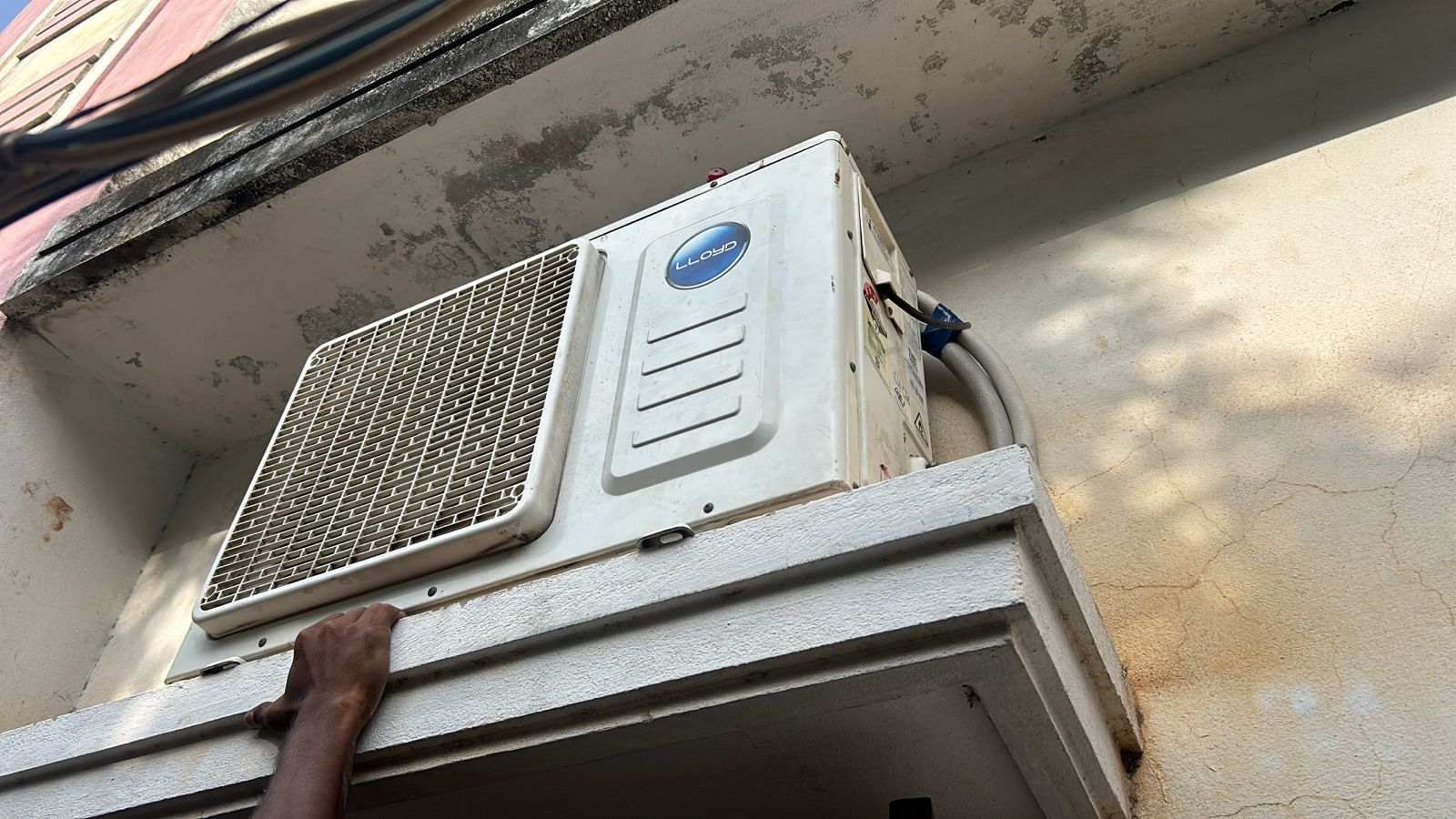 AC Unit Repair of Mujafar Ali AC Services	