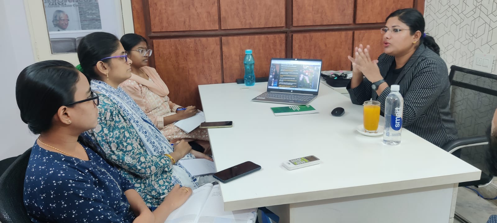 Meeting Room of OAKS Overseas Educational Consultancy