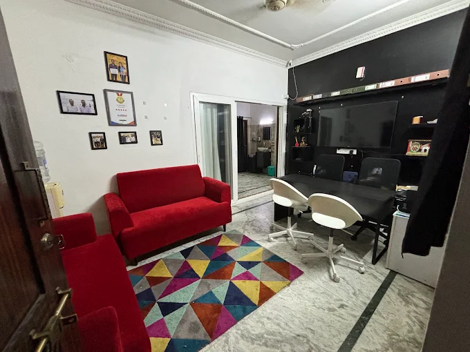 Consultation Rooms - Confidential and Personalised Consultations of My Travel Buddy