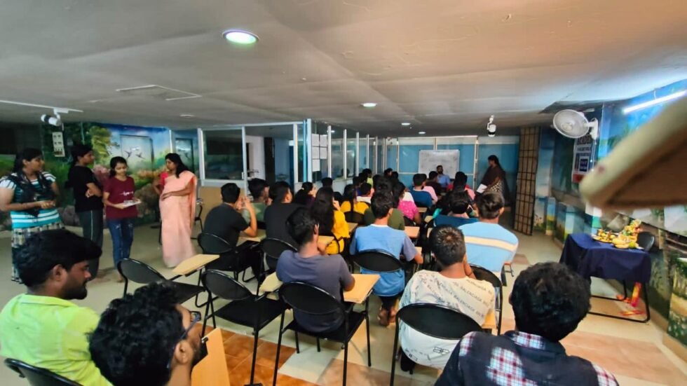 Interactive Classrooms of RK Vision Academy for IIT-JEE Exam