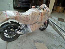 motorcycle of Coshifter Logistics Pvt Ltd