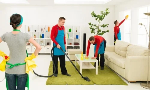 Professional Cleaning Crew at Work of SUPRIM DEEP CLEANING SIGHT