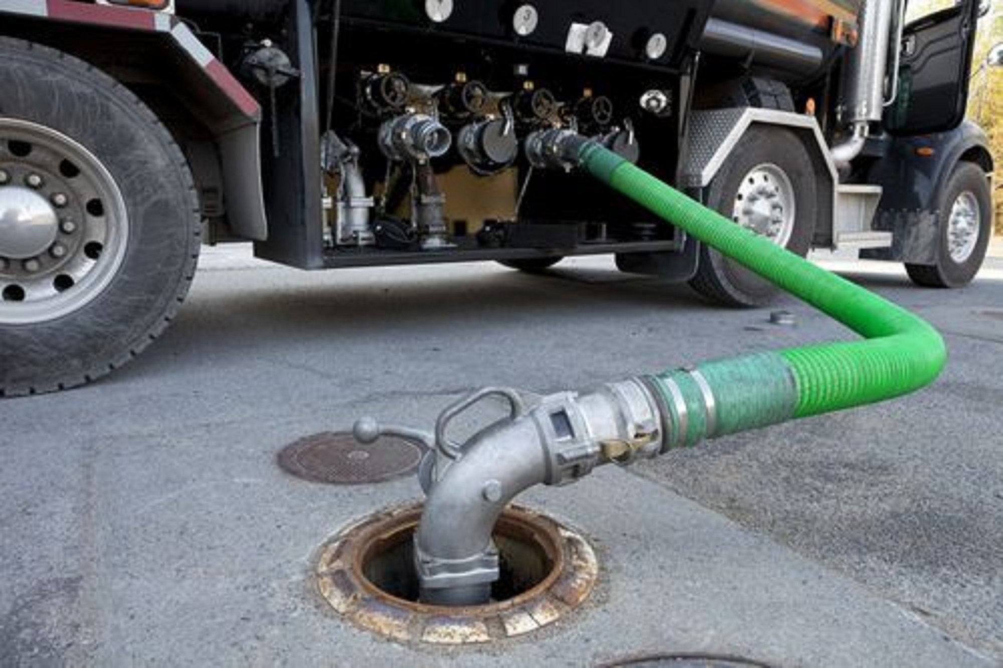 Manhole Cleaning Services of VENKATESHWARA ENTERPRISES