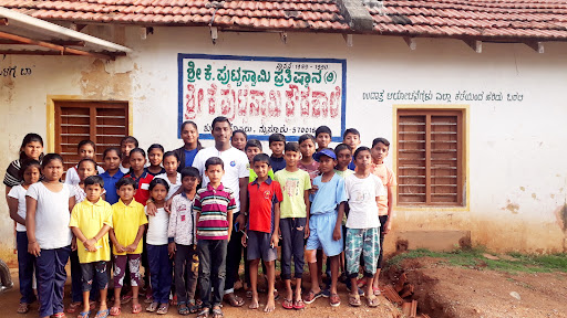 Tutors/Faculty of S R M T Coaching Academy
