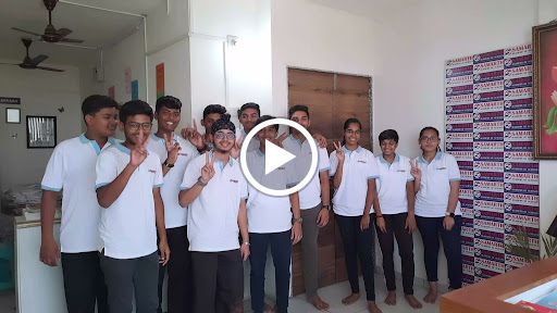 Tutors/Faculty of Samarth Institute