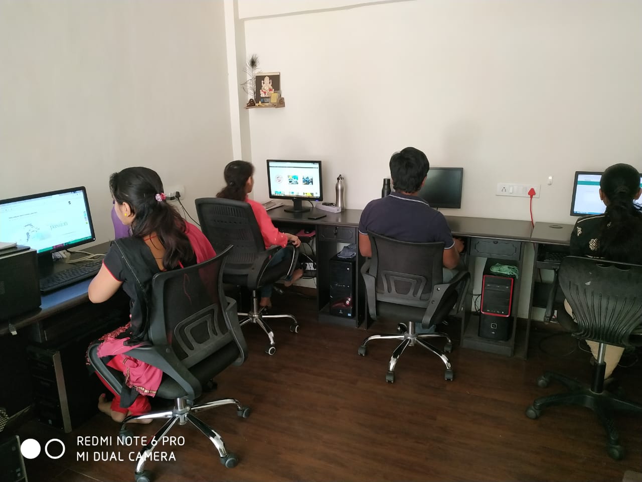 Website Designs of Saturn Web Media