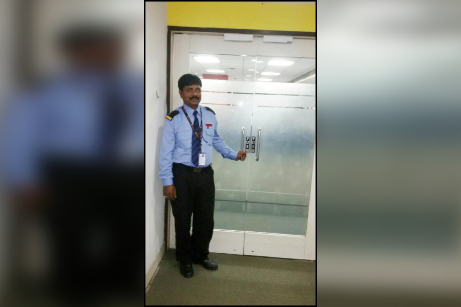 Office Guarding of Secure Security Services