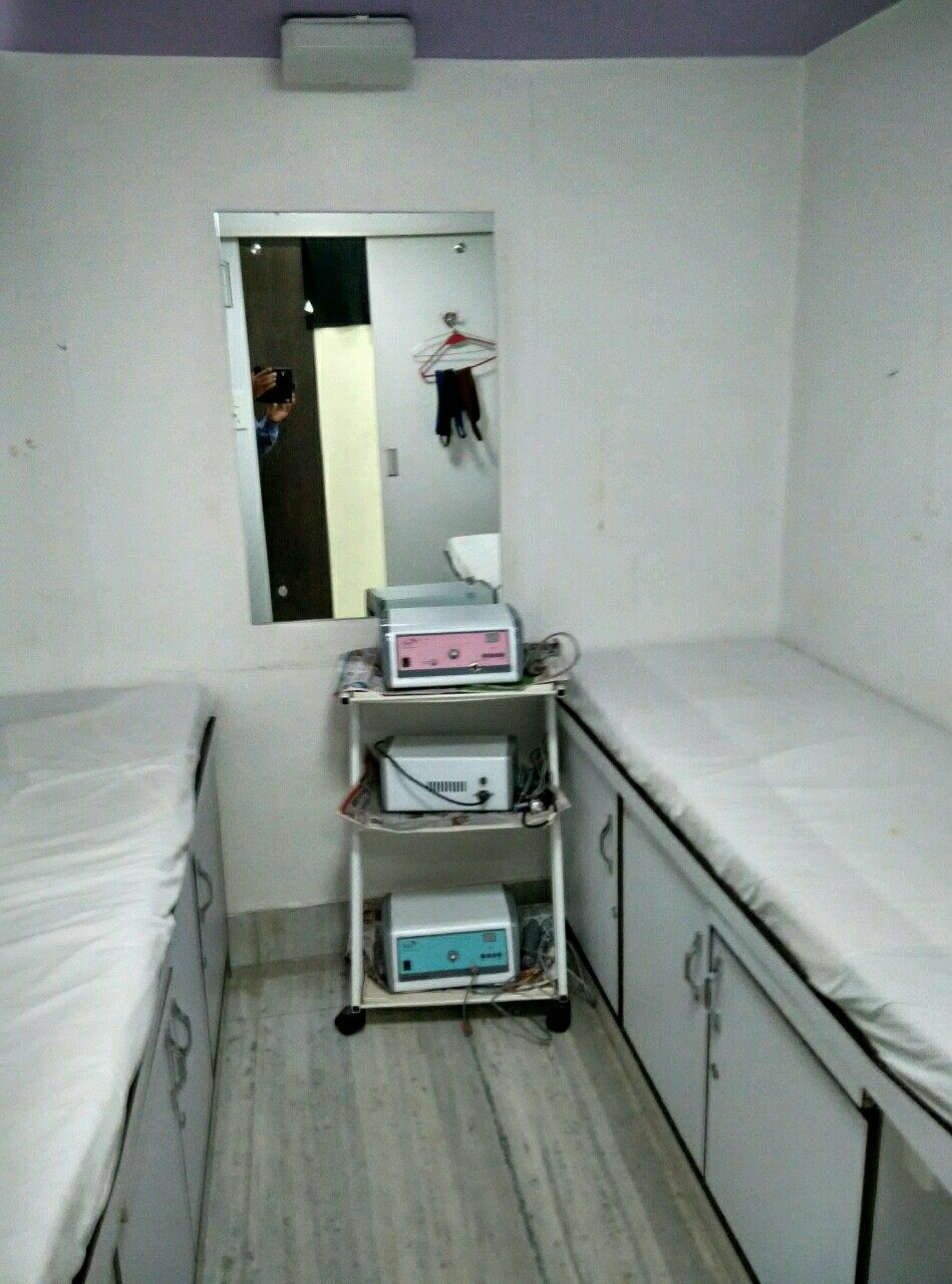 Facial & Skincare Room of Shine N Glow Ladies Beauty Parlour & Spa