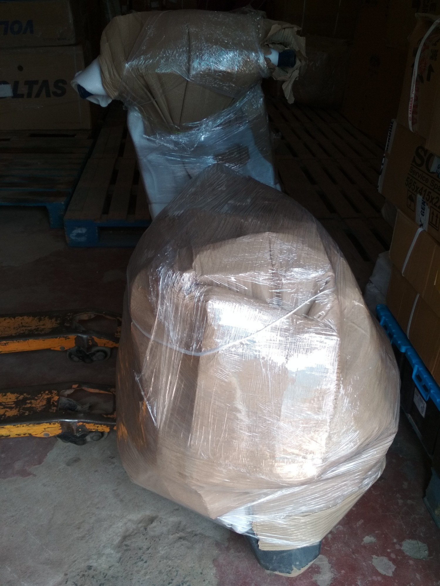 Fragile Item Packing of Shree Packers and Movers