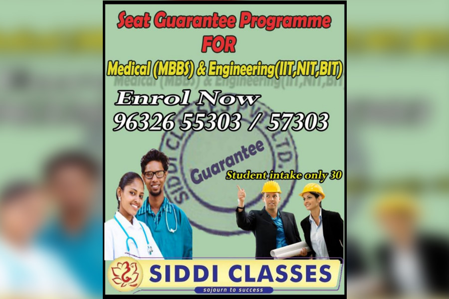 Tutor Teaching Classes of Siddi Classes