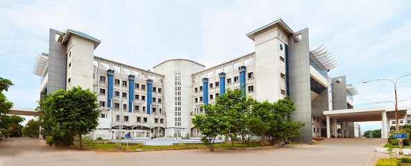 Sri Manakula Vinayagar Medical College and Hospital image