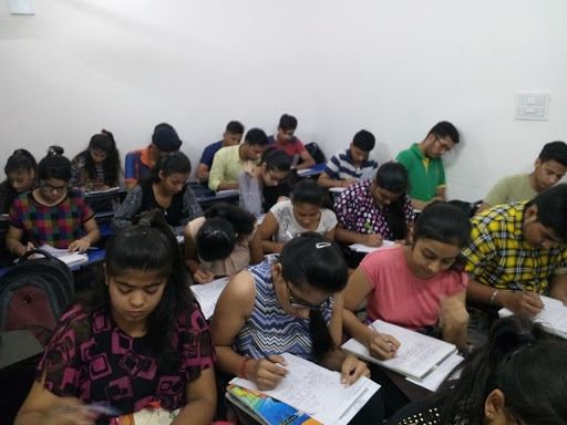 Group Tuition of STG Commerce Classes