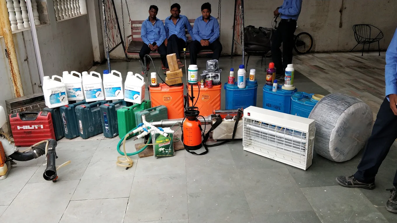 Pest Control Equipment of Surat Pest Control (Pest Control)