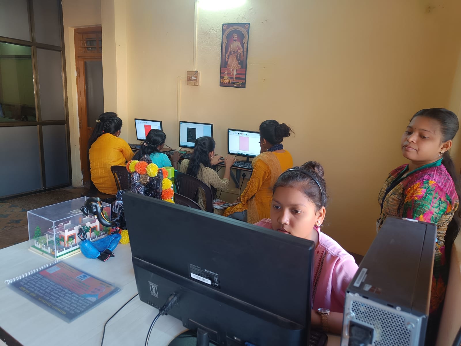 Practice Lab of SWAMINI EDUCATION OF VOCATIONAL TRAINING