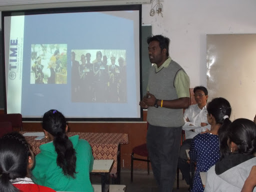 Tutor Teaching Classes of TIME Institute
