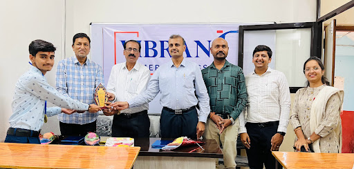 Academic Awards of Vibrant Commerce Classes