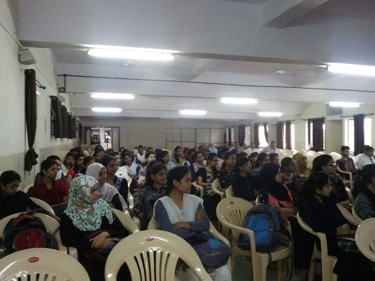 Tutor Teaching Classes of Vikalp Education