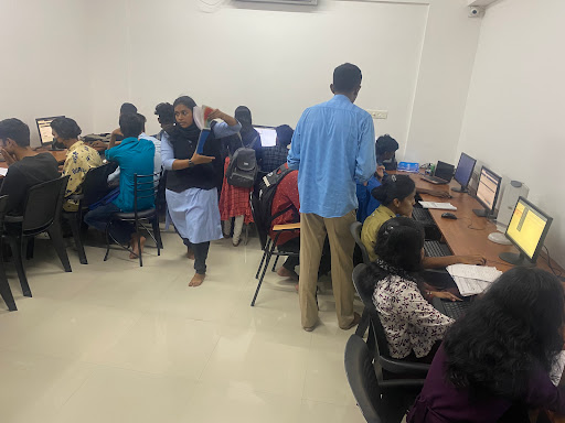 Tutor Teaching Classes of VitaSkills Academy