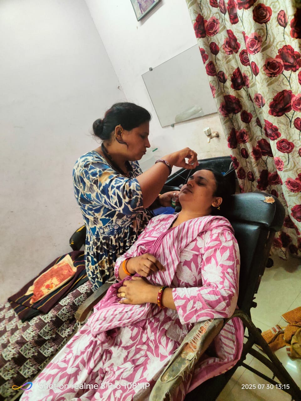 Om Sai Beauty Parlour Dilip Nagar Daman