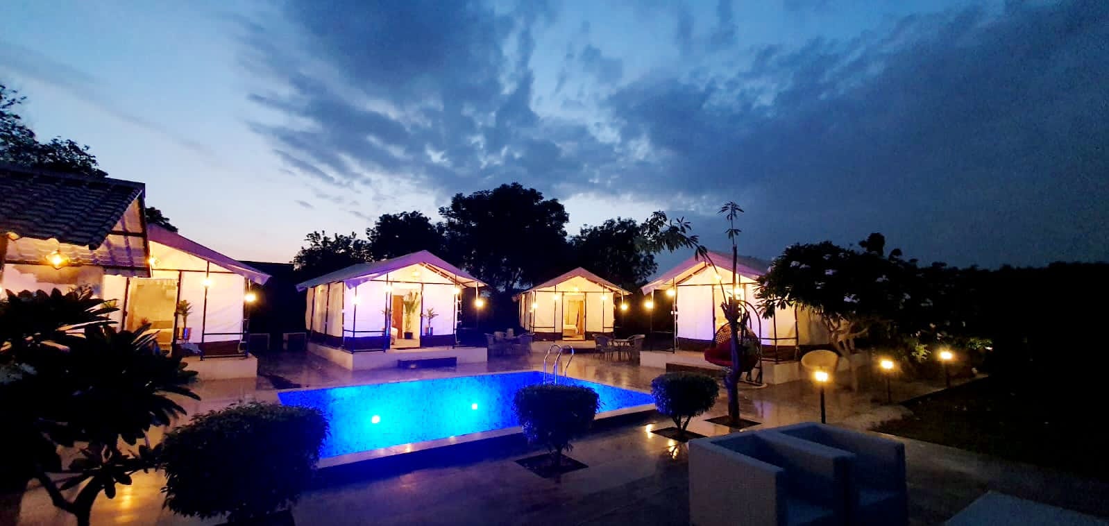 Stays7 Chhatarpur Delhi
