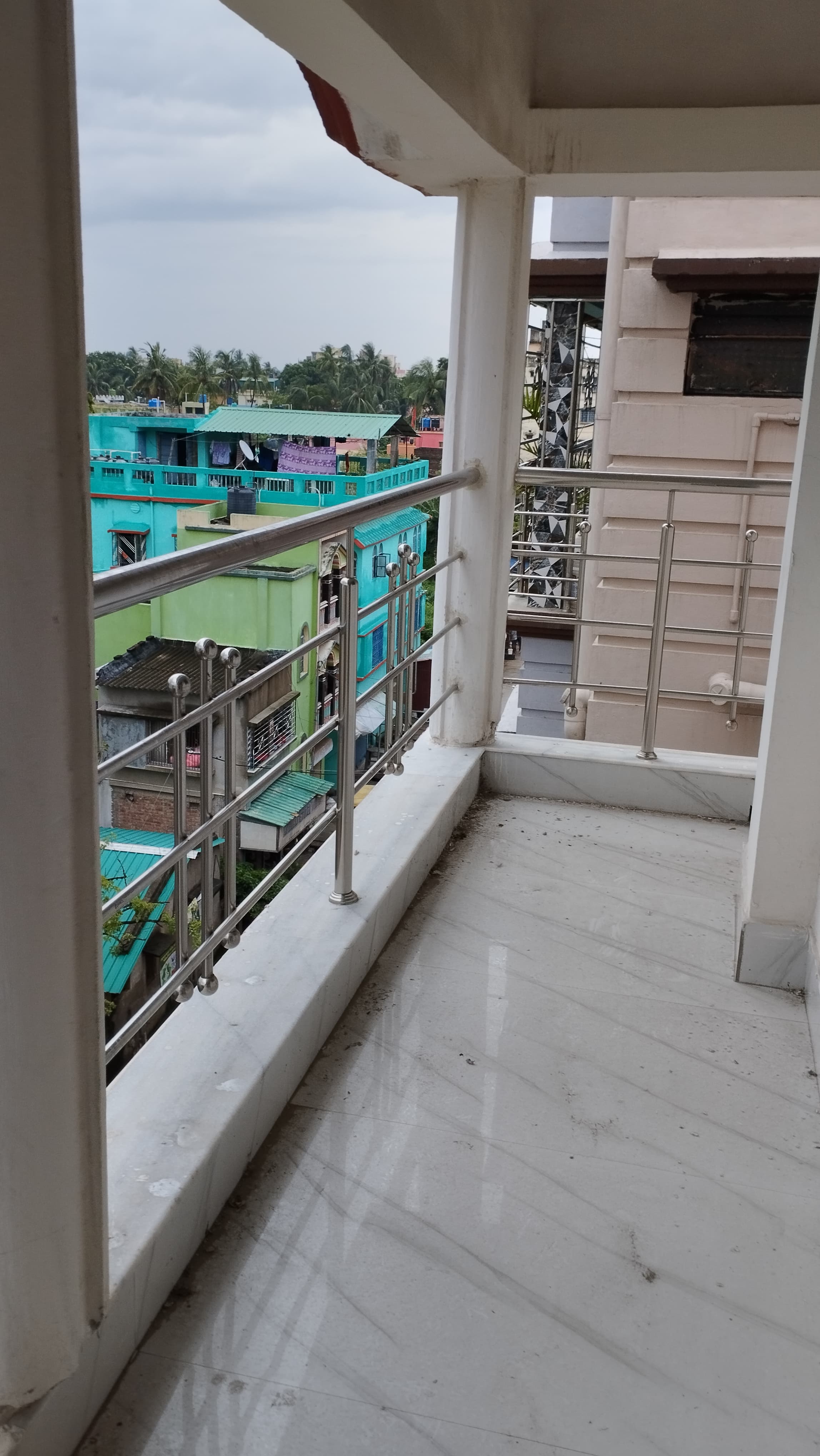 Flat for Sale in Agarpara
