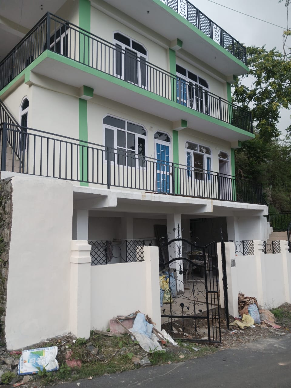 Independent House for Sale in Dhalli