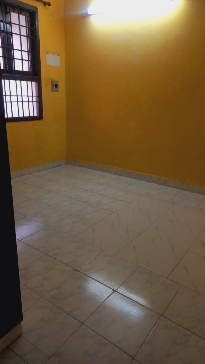 Flat for Resale in Mogappair