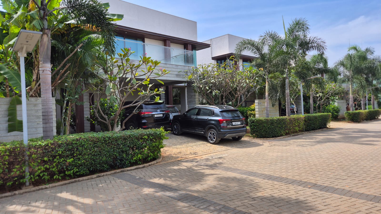 4+ BHK Villas for Rent Only in Gunjur Village