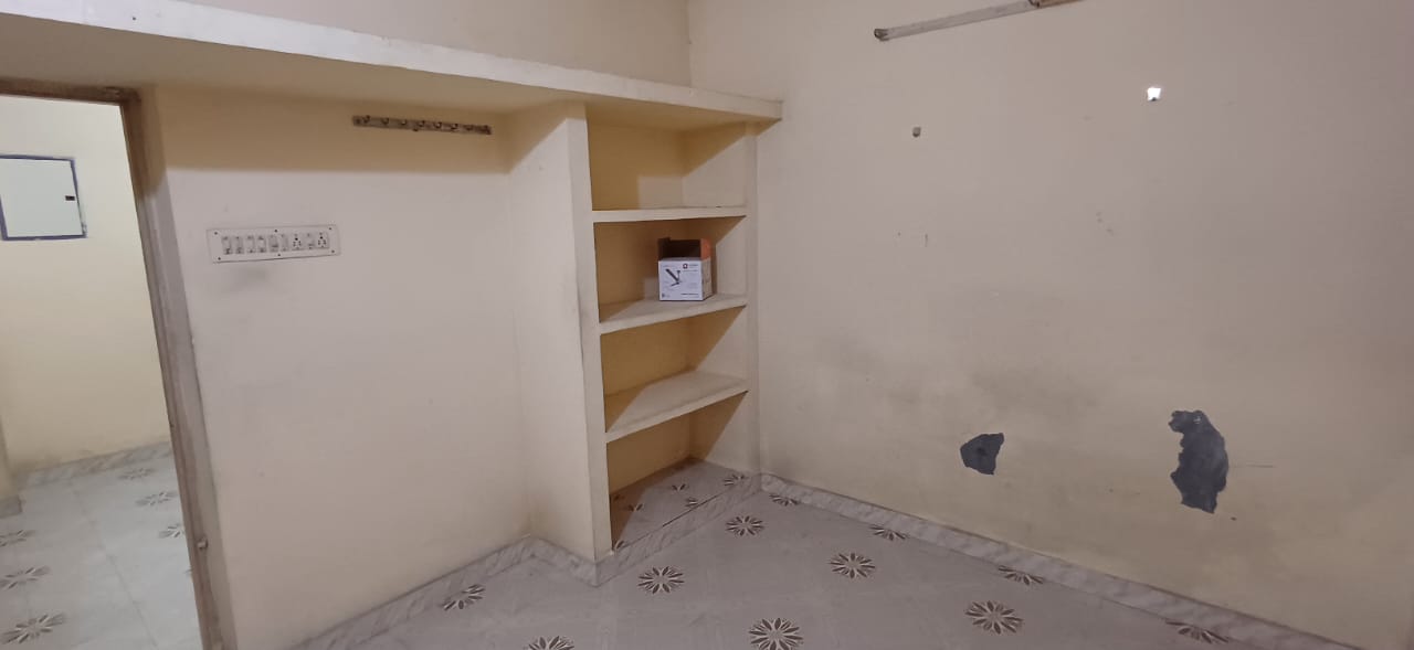 2 BHK Independent House for Rent Only at 6 in Medavakkam Main Road