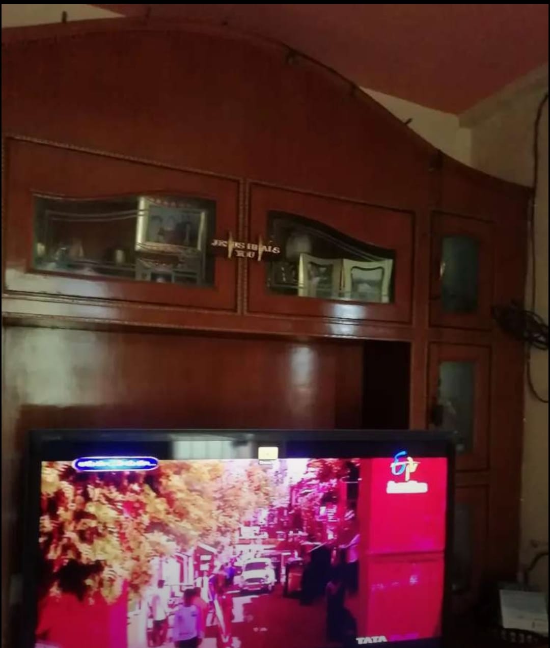 2 BHK Residential Apartment for Rent Only at Vaishnavi Complex in Titan Showrrom Back Lane