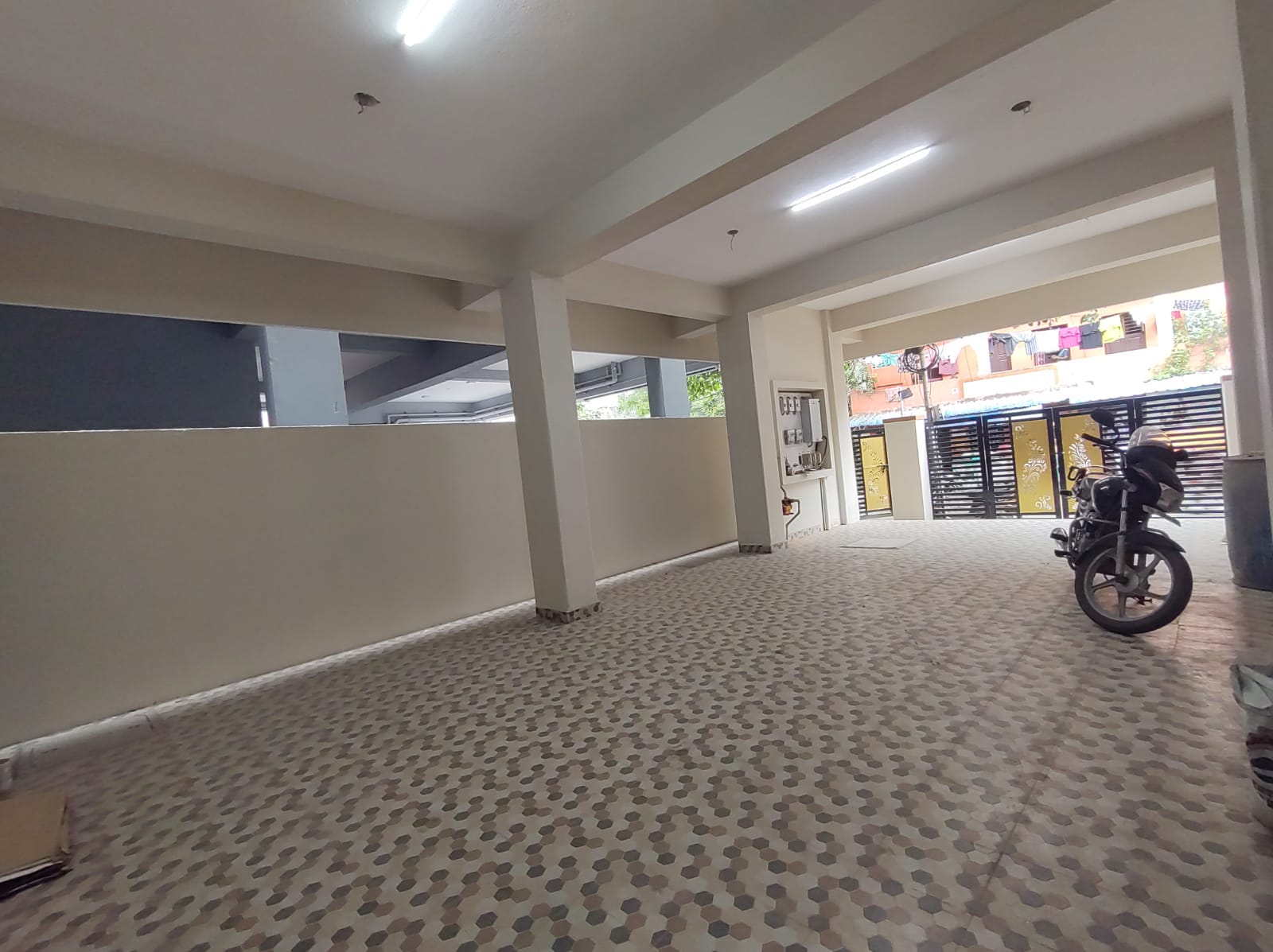 800 sqft Commercial Others for Rent Only in Vadapalani