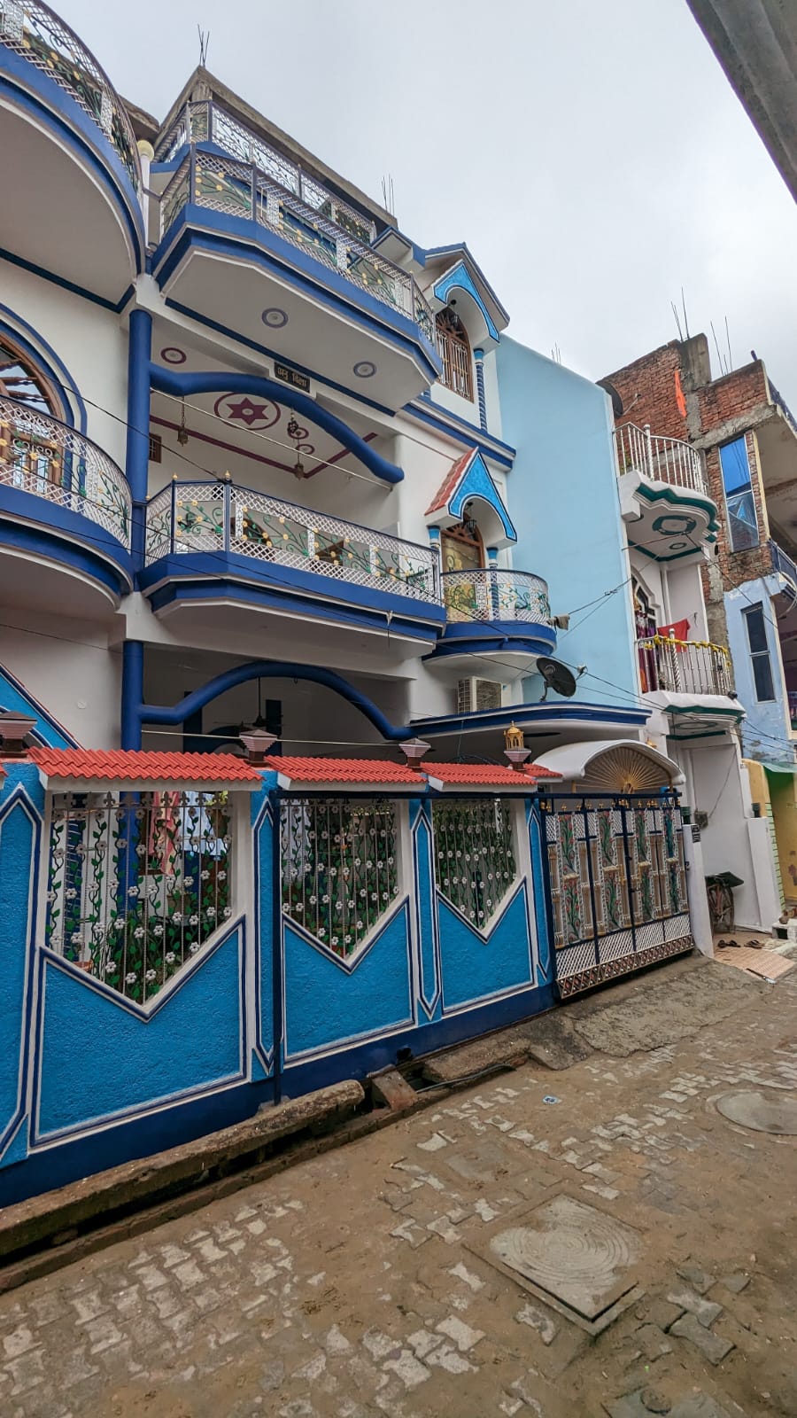 2 BHK Residential Apartment for Rent Only in Loni Dehat